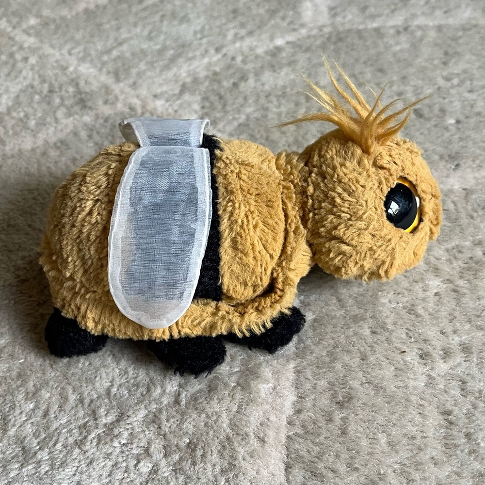 Jellycat Frizzles Bee
